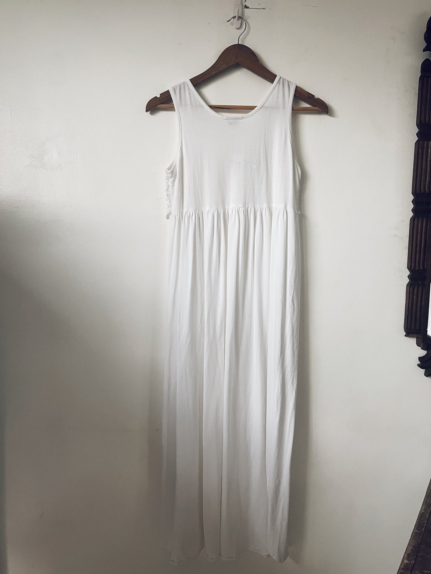 White Sleeveless Dress with Crochet Lace Design