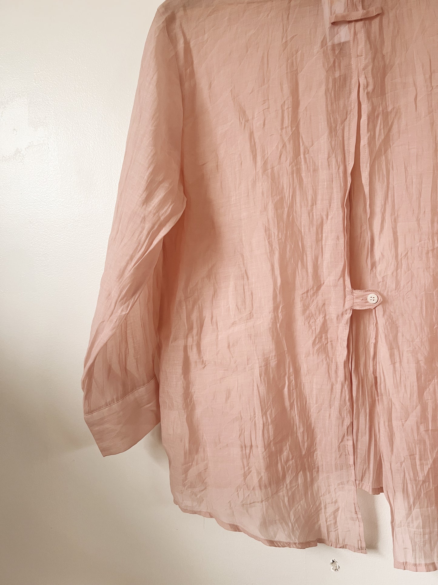 Pink Flowy Open Back Long Sleeve Blouse