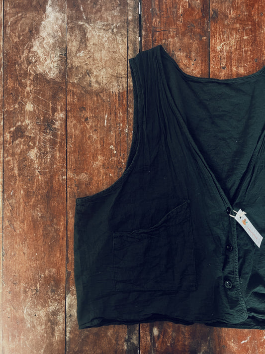 Black Minimal Vest with Pockets