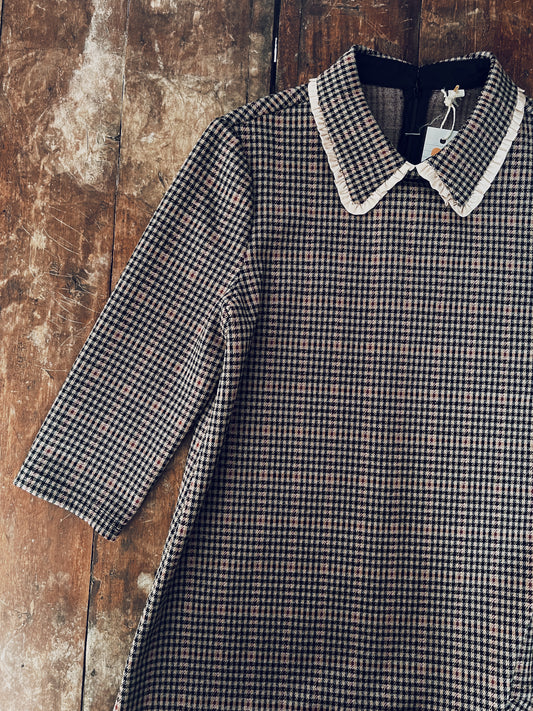 Houndstooth Pattern Dress with Cute Collar