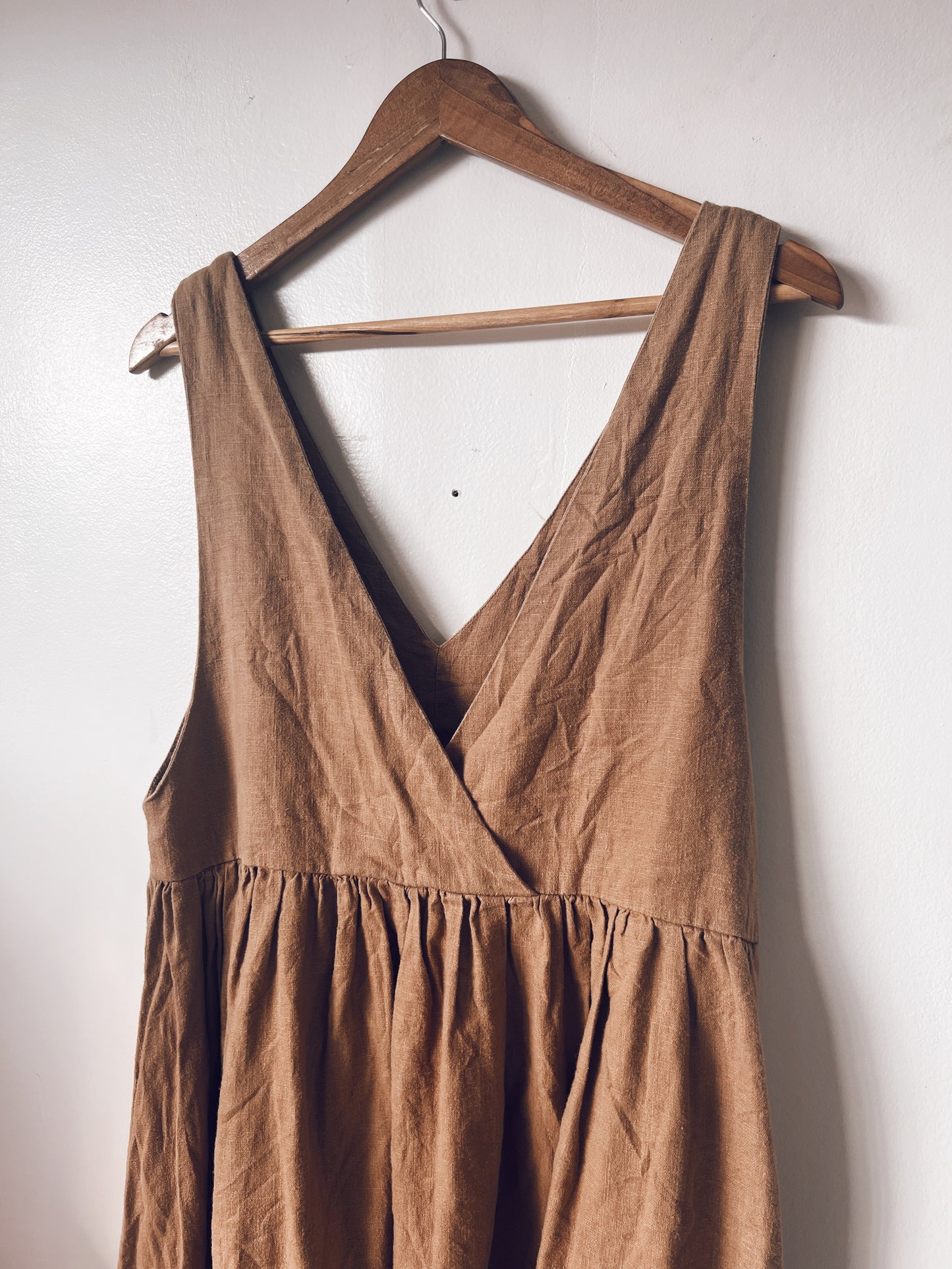 Brown Sleeveless Dress