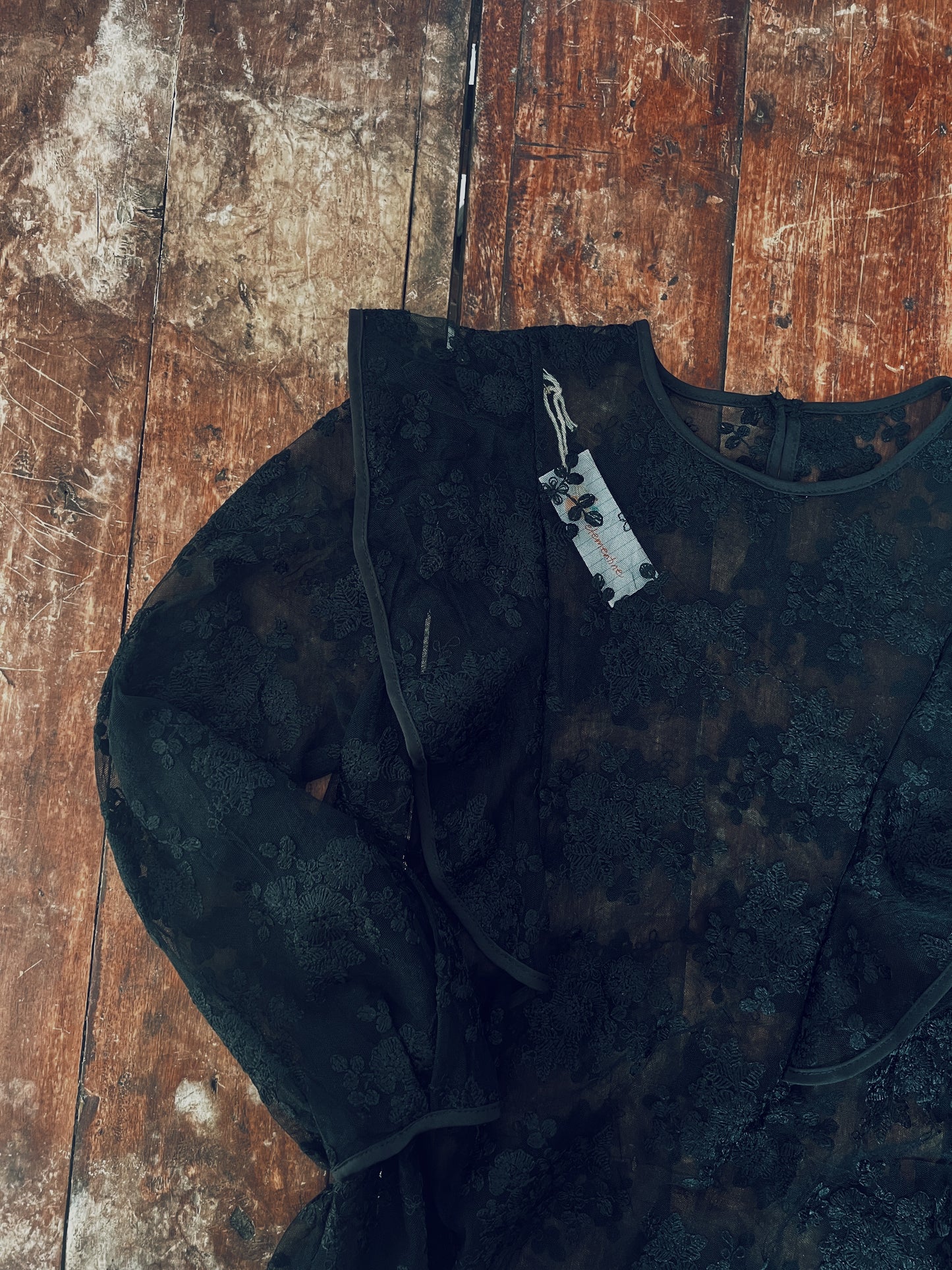 Black Dainty Floral Lace Long Sleeve Blouse