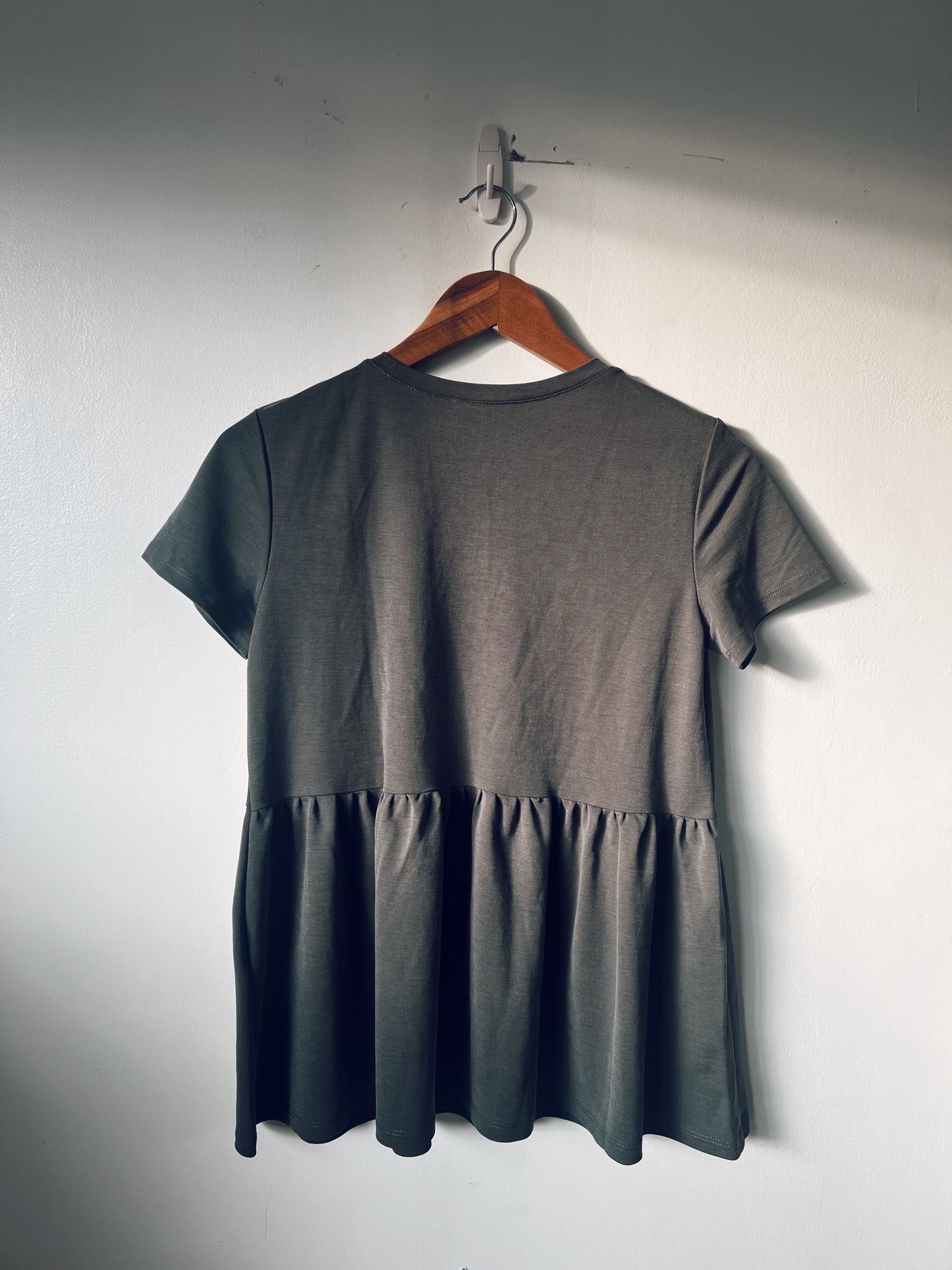 Dark Grey Short Sleeve Tshirt Top