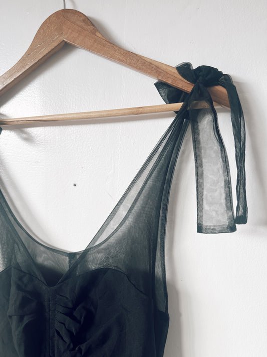 Chic Black Sleeveless Dress