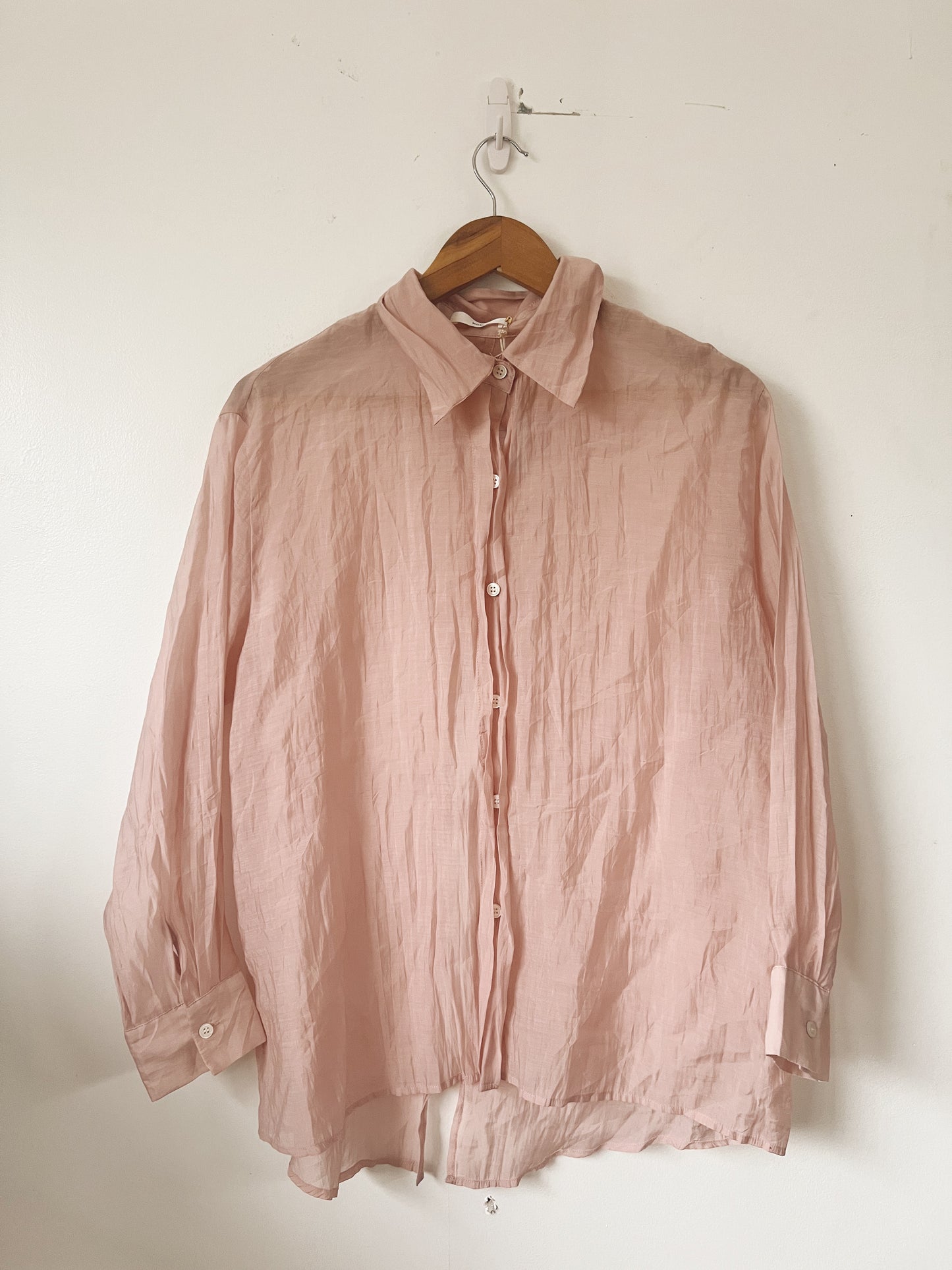 Pink Flowy Open Back Long Sleeve Blouse