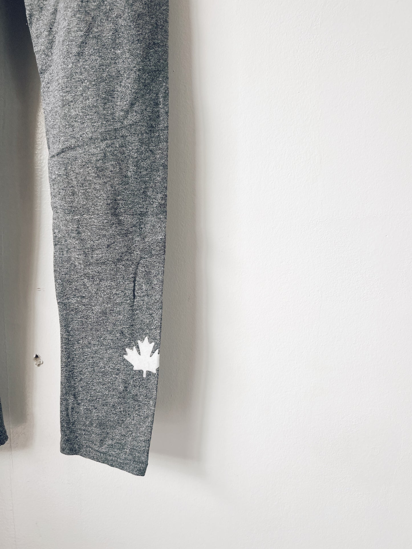 Classic Grey Roots Leggings