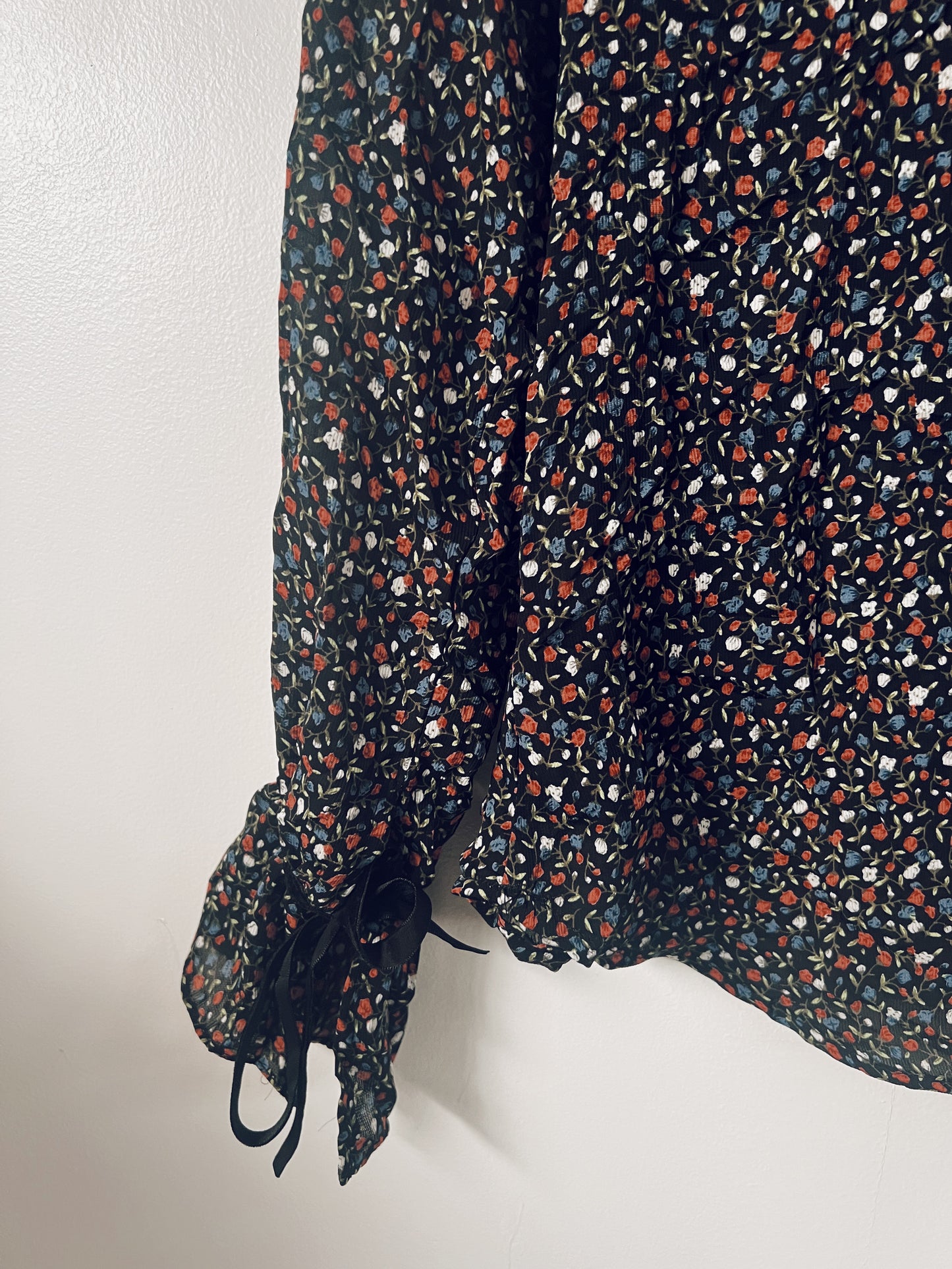 Dainty Floral Black Long Sleeve Blouse