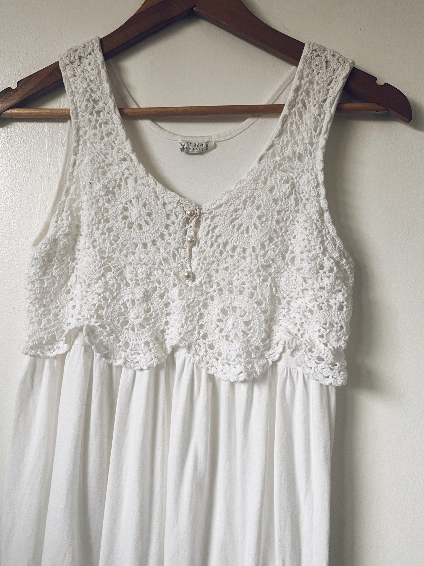 White Sleeveless Dress with Crochet Lace Design