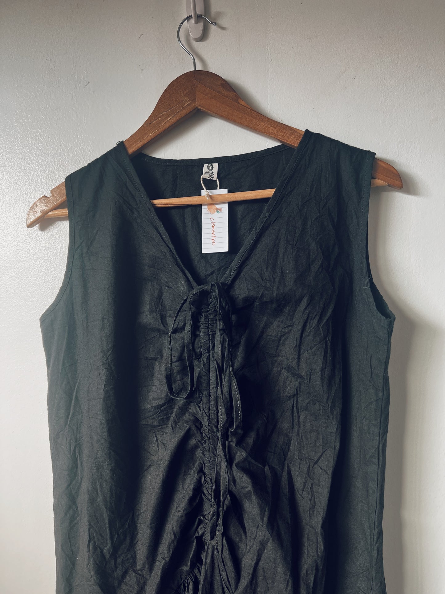 Black Sleeveless Ruched Ruffle Dress