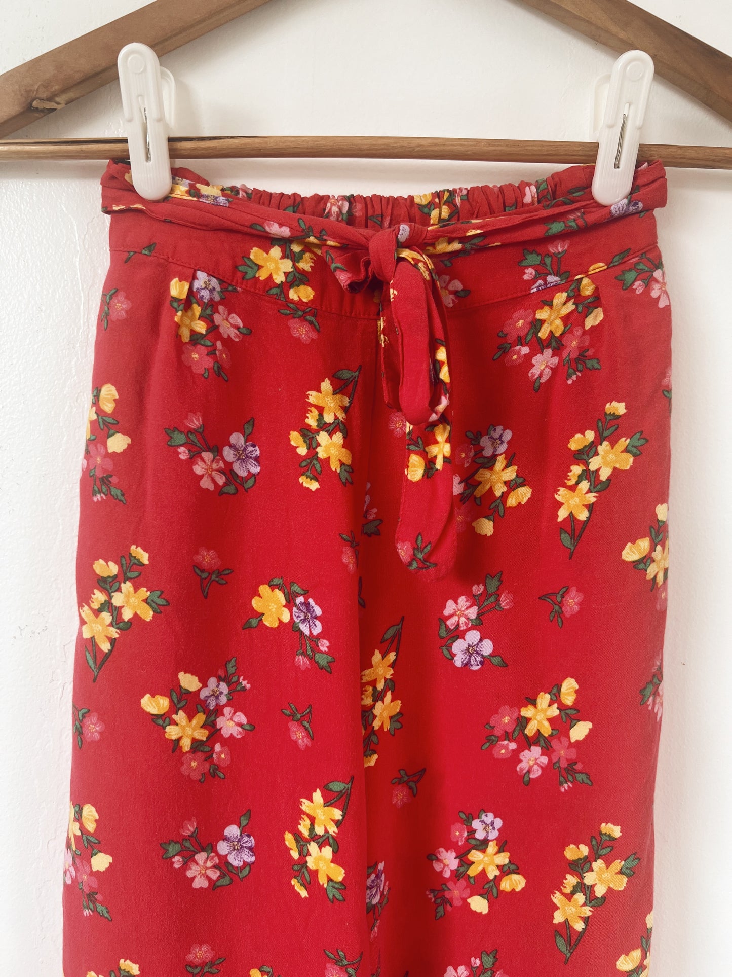 Coral Red Floral Flowy Pants
