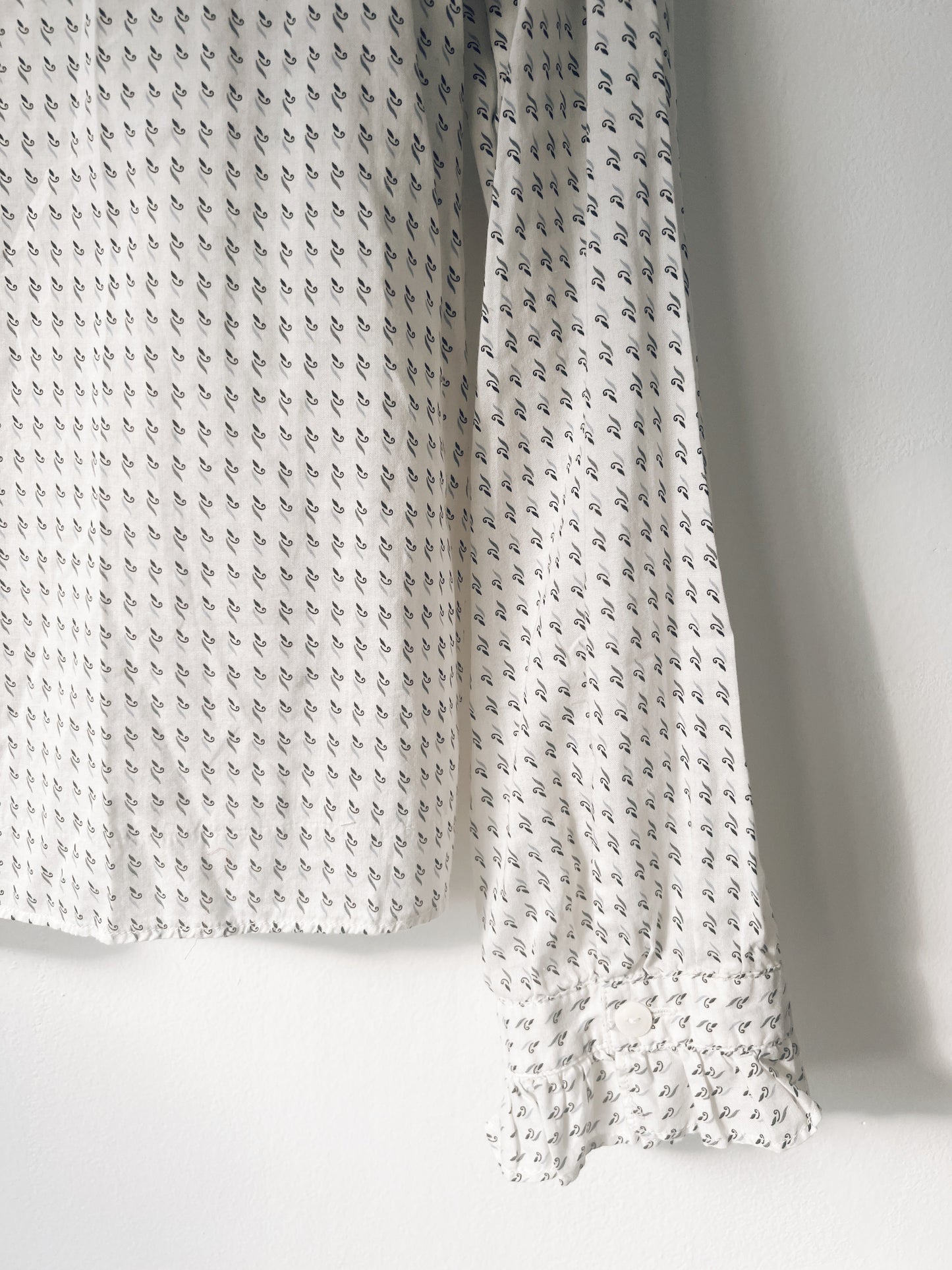 Dainty Print White Long Sleeve Blouse